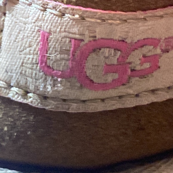 Ugg boots SZ 8 T - Picture 7 of 9